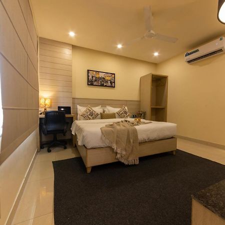 Sagar Hotel Amritsar Exteriör bild