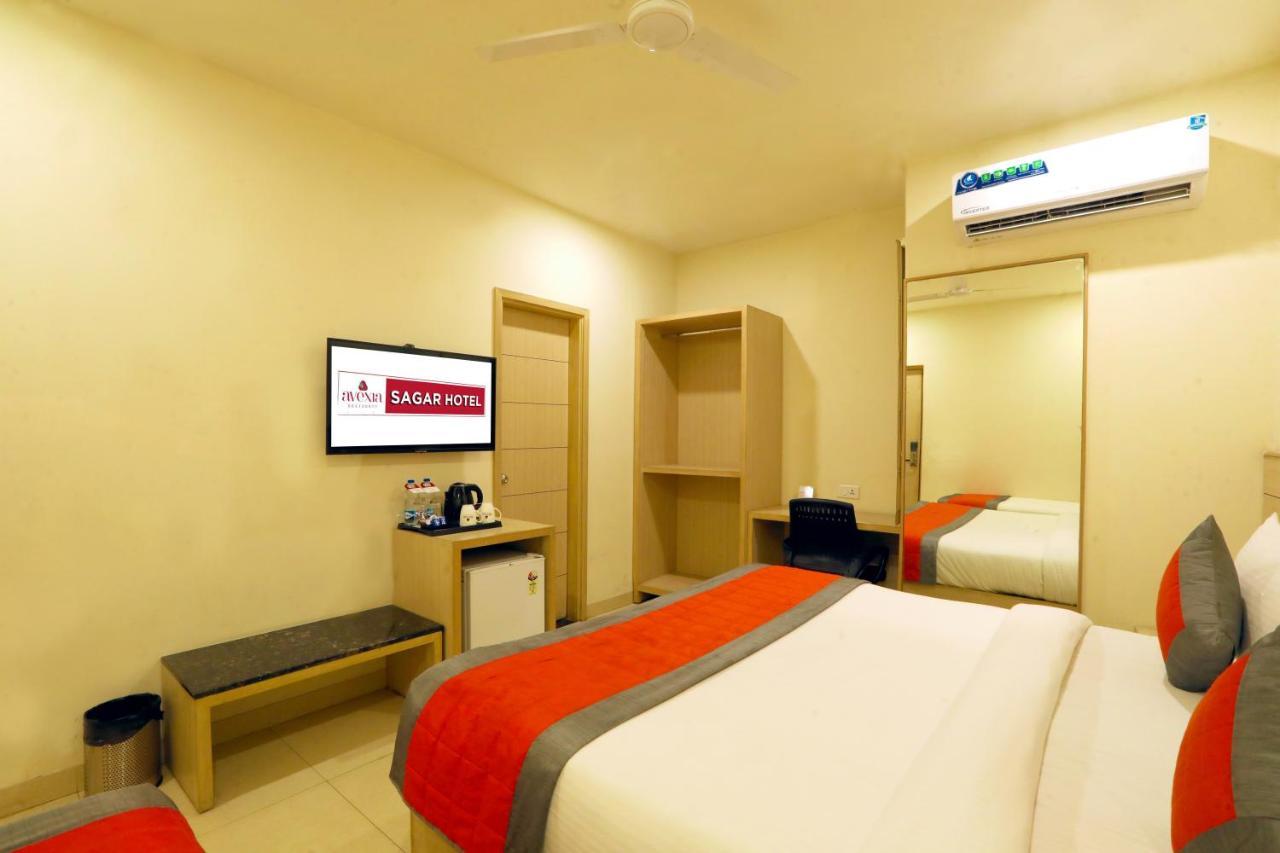 Sagar Hotel Amritsar Exteriör bild