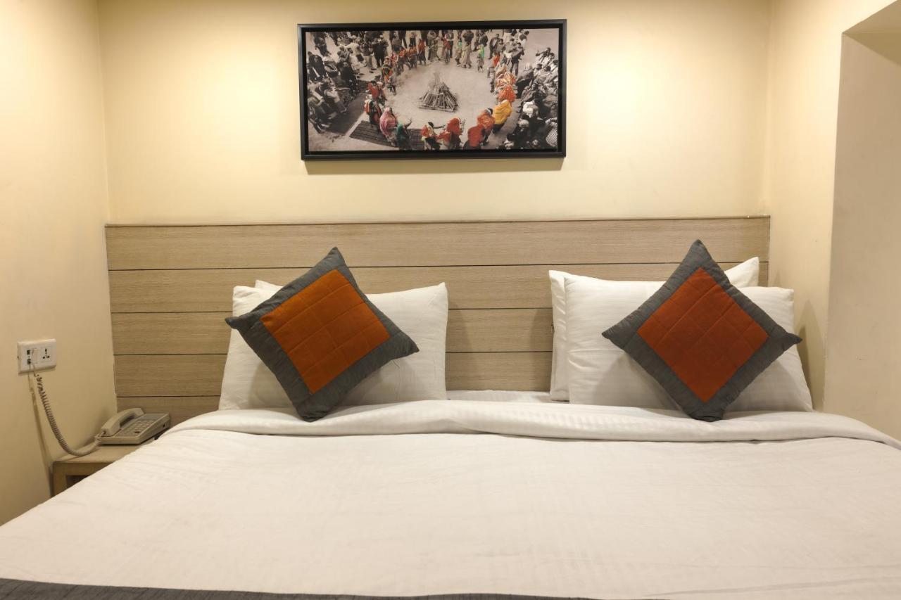 Sagar Hotel Amritsar Exteriör bild
